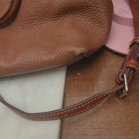 Dooney & Bourke Genuine Florentine Vacchetta Leather Purse Brown Crossbody - Picture 7 of 15